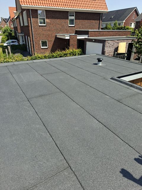 De buitenkamer wordt ingericht