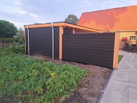 Houtbewerking in de werkplaats